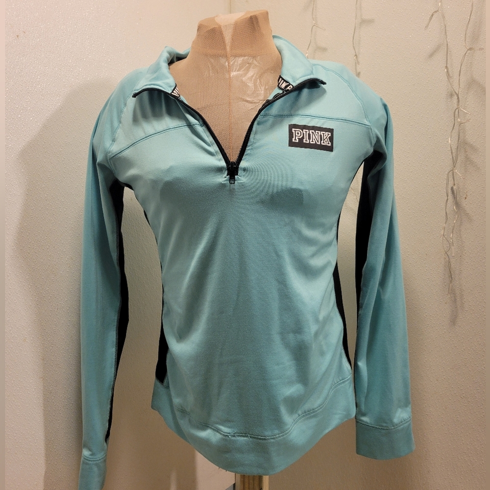 PINK Long Sleeved Light Weight Workout Sweatshirt